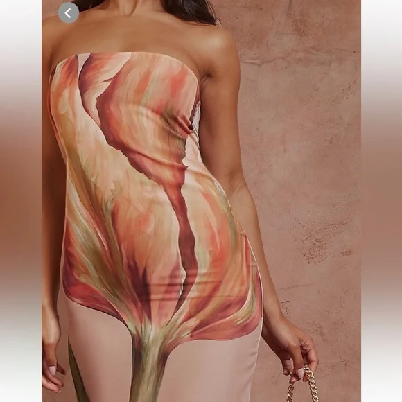 PrettyLittleThing viral dress - tulip flower maxi dress, strapless column dress - Picture 6 of 9